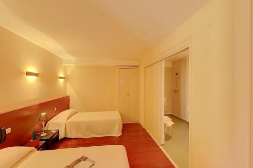 Imagen general del Hotel Le Tournedos. Foto 5