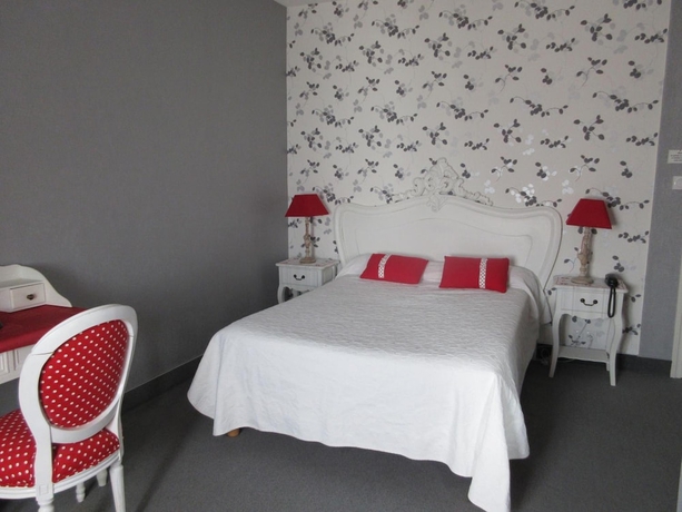 Imagen de la habitación del Hotel Le Trianon. Foto 14
