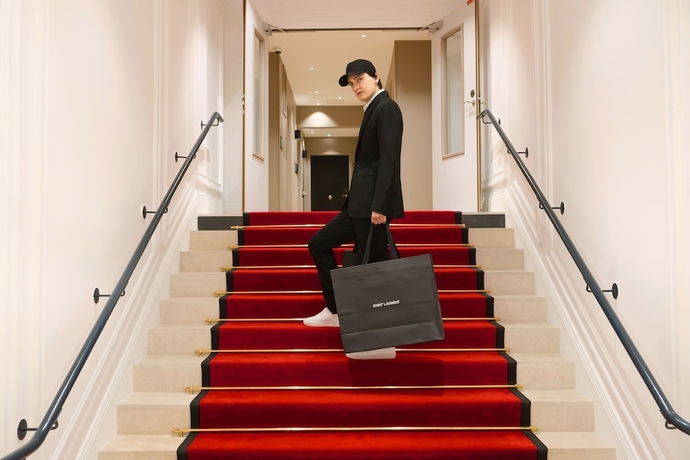 Imagen de los interiores del Hotel Le Triomphe Paris. Foto 17