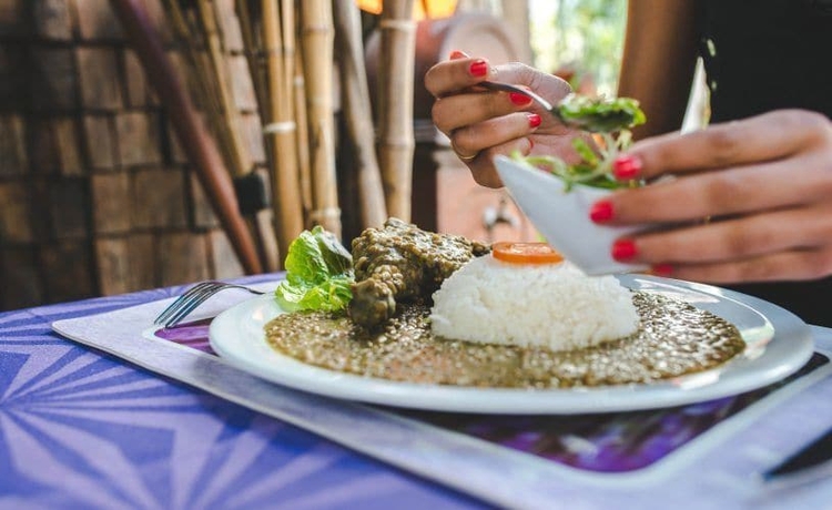 Imagen del bar/restaurante del Hotel Le Tsilaosa and Spa. Foto 7