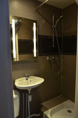 Imagen de la habitación del Hotel Le Twelve. Foto 5