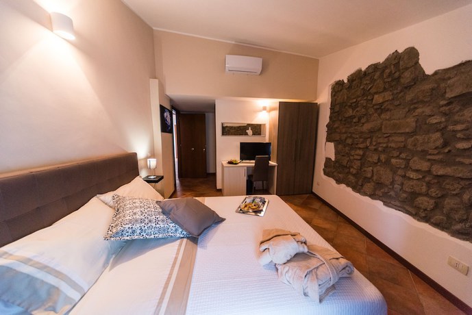 Imagen de la habitación del Hotel Le Undici Rose. Foto 10