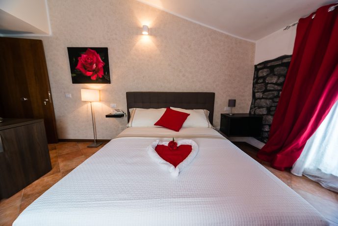 Imagen de la habitación del Hotel Le Undici Rose. Foto 14