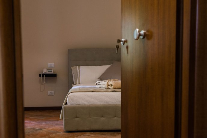 Imagen de la habitación del Hotel Le Undici Rose. Foto 18