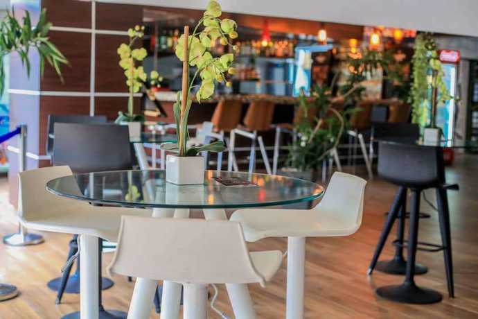 Imagen del bar/restaurante del Hotel Le Vaisseau. Foto 4