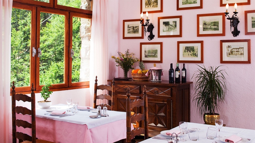 Imagen del bar/restaurante del Hotel Le Val Du Tech. Foto 4