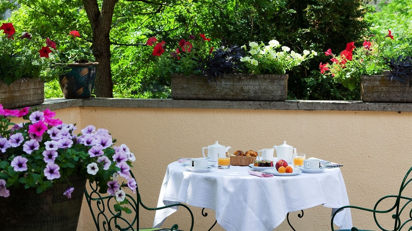 Imagen del bar/restaurante del Hotel Le Val Du Tech. Foto 5