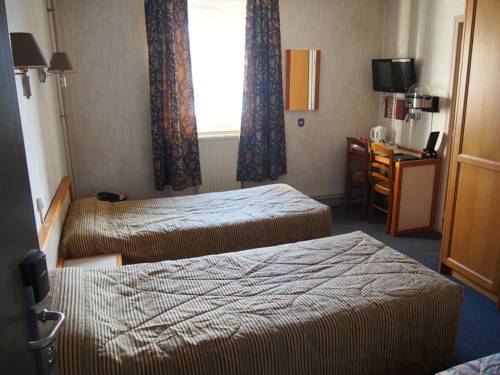 Imagen de la habitación del Hotel Le Val Saint Hilaire. Foto 12