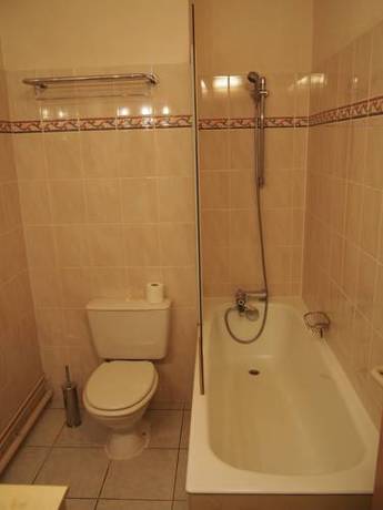 Imagen de la habitación del Hotel Le Val Saint Hilaire. Foto 15