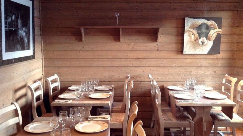 Imagen del bar/restaurante del Hotel Le Val Thorens, A Beaumier. Foto 3