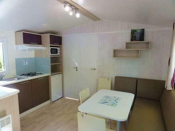 Imagen general del Hotel Le Val de la Marquise - Mobilhome. Foto 5