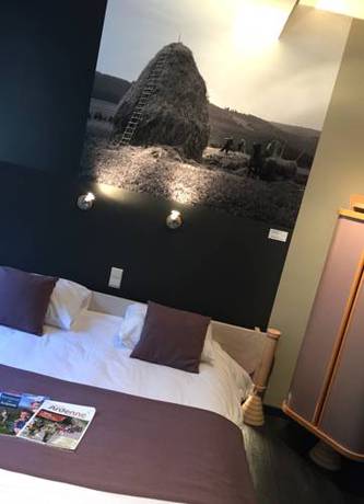 Imagen de la habitación del Hotel Le Val-de-poix. Foto 8