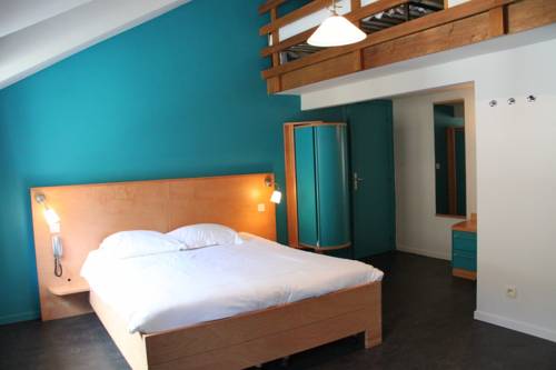 Imagen de la habitación del Hotel Le Val-de-poix. Foto 15