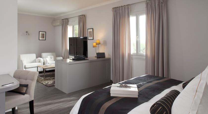 Imagen de la habitación del Hotel Le Vallon de Valrugues Spa. Foto 2