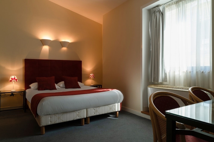 Imagen de la habitación del Hotel Le Valois, Cognac. Foto 9