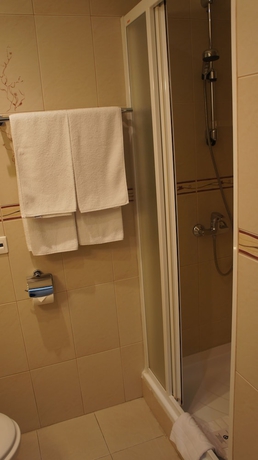 Imagen de la habitación del Hotel Le Vashoff. Foto 2