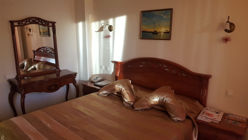 Imagen de la habitación del Hotel Le Vashoff. Foto 7