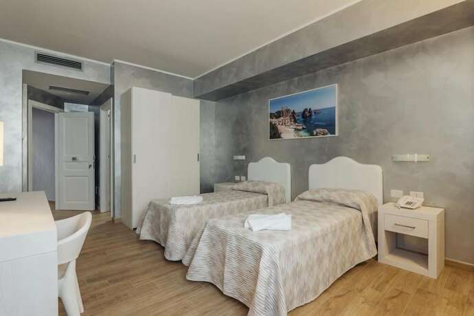 Imagen de la habitación del Hotel Le Vele Di Balestrate. Foto 19