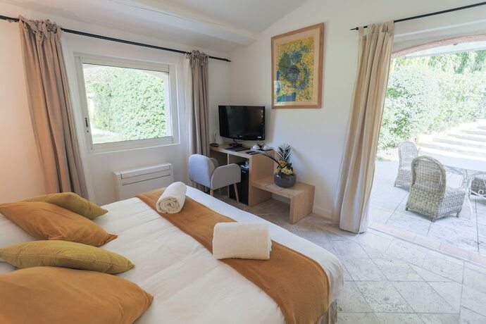 Imagen general del Hotel Le Verger Maelvi, Grimaud. Foto 10