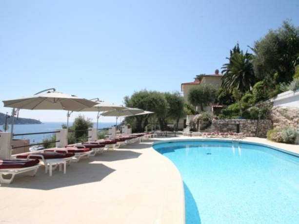 Imagen general del Hotel Le Versailles, VILLEFRANCHE-SUR-MER. Foto 4