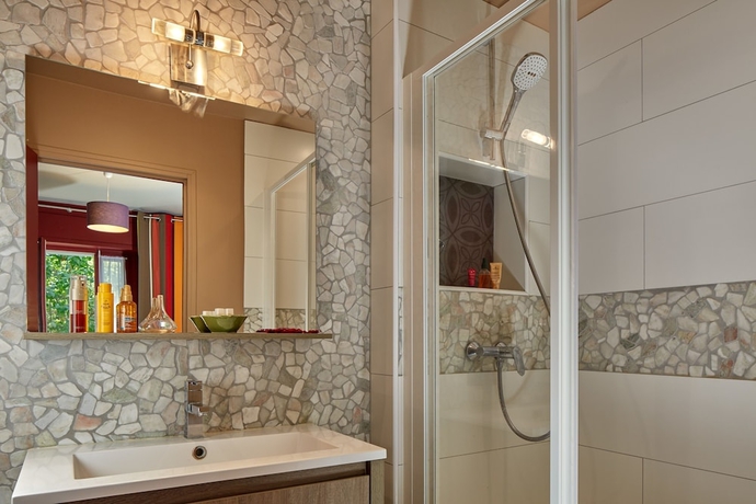 Imagen de la habitación del Hotel Le Vert Galant. Foto 16