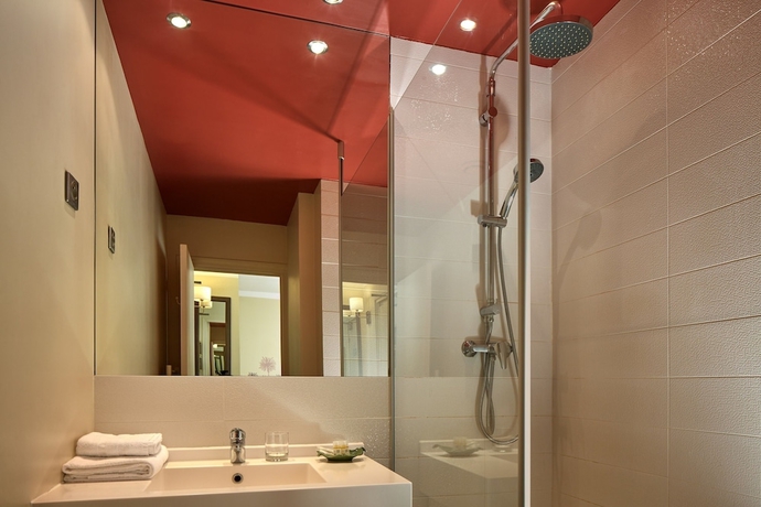 Imagen de la habitación del Hotel Le Vert Galant. Foto 17