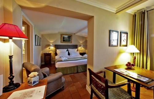 Imagen de la habitación del Hotel Le Vieux Logis, Tremolat. Foto 4