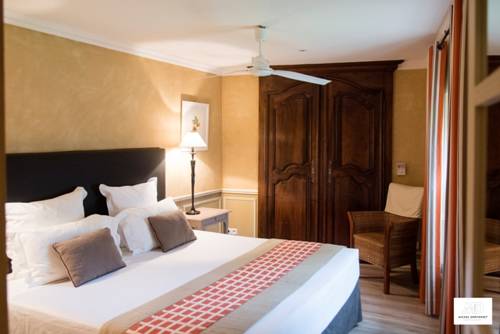 Imagen de la habitación del Hotel Le Vieux Logis, Tremolat. Foto 6