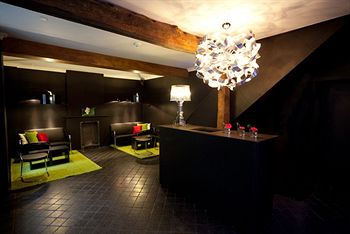 Imagen del bar/restaurante del Hotel Le Vieux Pont. Foto 7