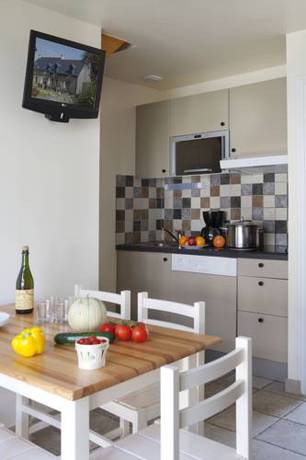 Imagen de la habitación del Hotel Le Village Cancalais. Foto 4