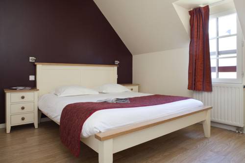 Imagen de la habitación del Hotel Le Village Cancalais. Foto 11