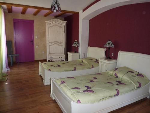 Imagen de la habitación del Hotel Le Village Gaulois. Foto 7