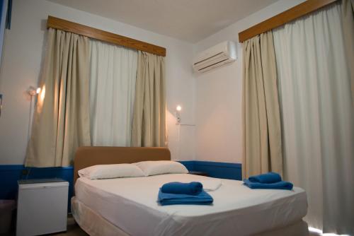 Imagen de la habitación del Hotel Le Village, Limasol. Foto 8