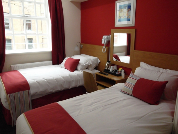 Imagen de la habitación del Hotel Le Villé. Foto 9