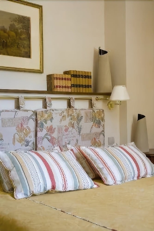 Imagen de la habitación del Hotel Le Viscos. Foto 7