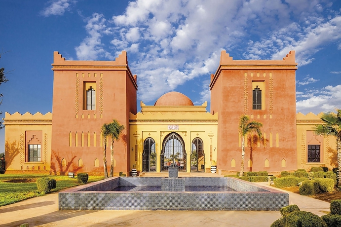 Imagen de los interiores del Hotel Le Vizir Center Parc and Resort. Foto 19