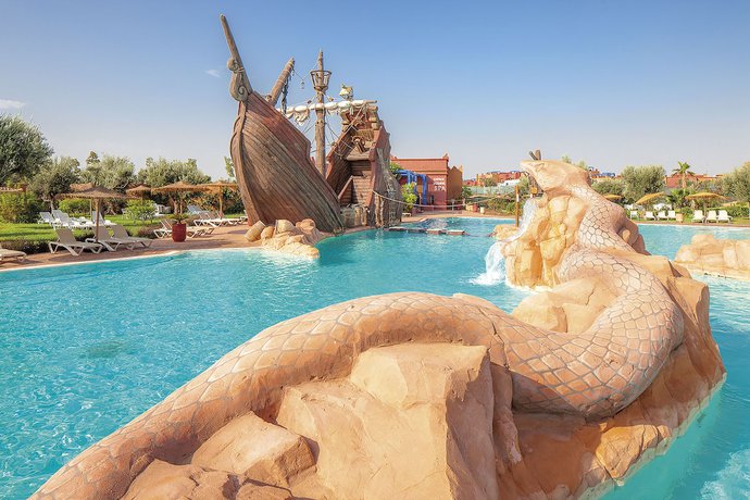 Imagen de la piscina del Hotel Le Vizir Center Parc and Resort. Foto 14