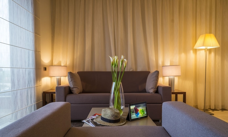 Imagen de la habitación del Hotel Le Vizir Center Parc and Resort. Foto 18