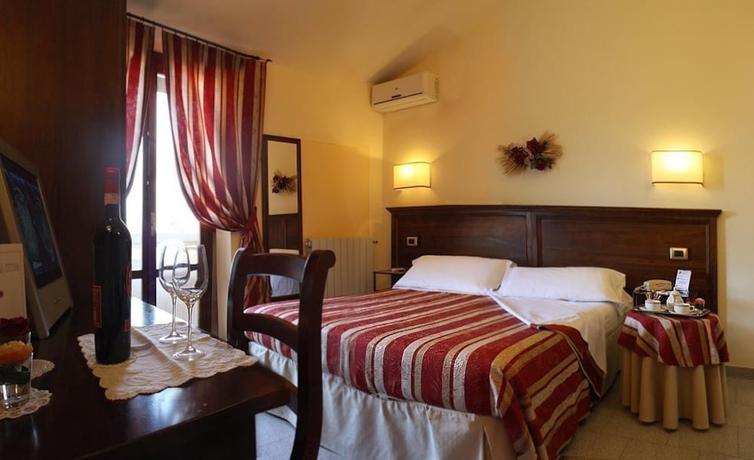 Imagen de la habitación del Hotel Le Volpaie. Foto 4