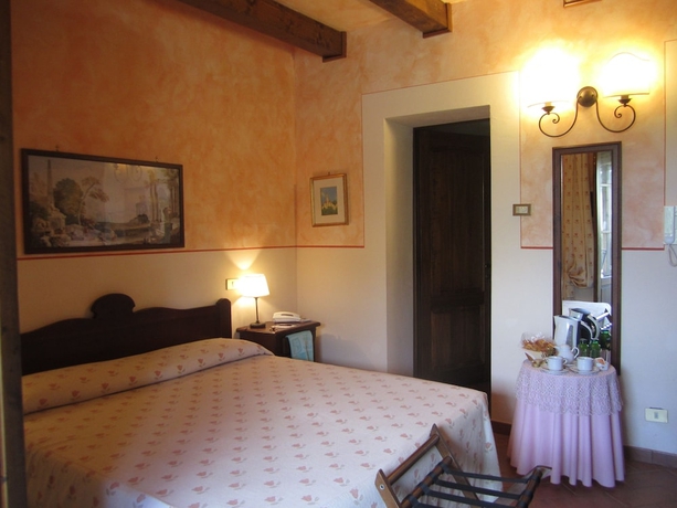 Imagen de la habitación del Hotel Le Volpaie. Foto 8