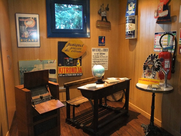 Imagen de los interiores del Hotel Le Voltaire. Foto 19