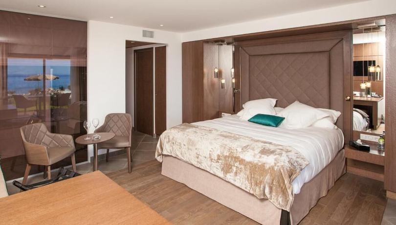 Imagen de la habitación del Hotel Le Week End. Foto 5