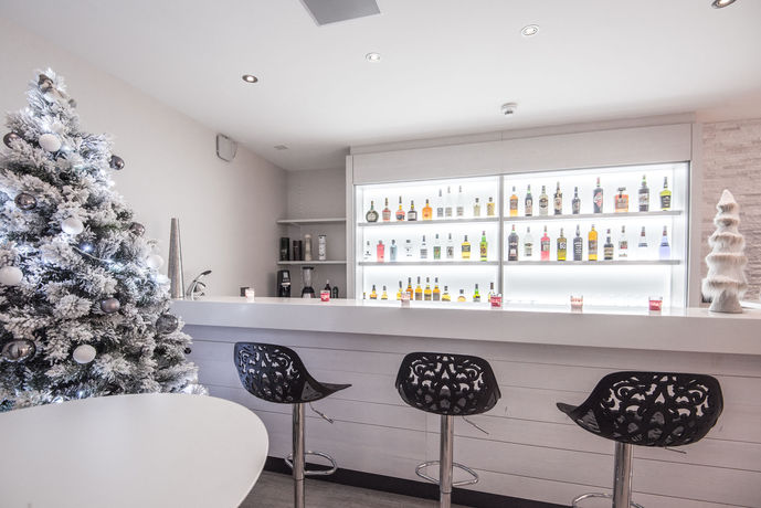 Imagen de la habitación del Hotel Le White. Foto 9