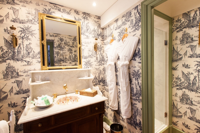 Imagen de la habitación del Hotel Le Yaca Saint-tropez. Foto 4