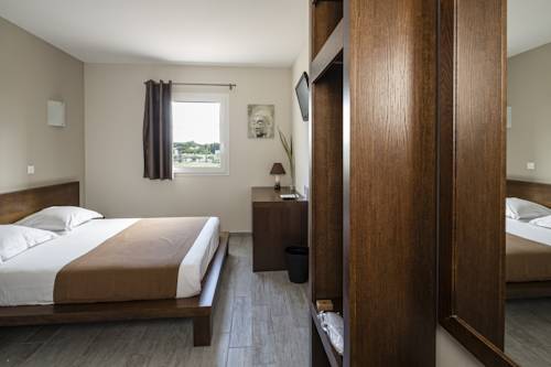Imagen de la habitación del Hotel Le Ya'tis. Foto 16