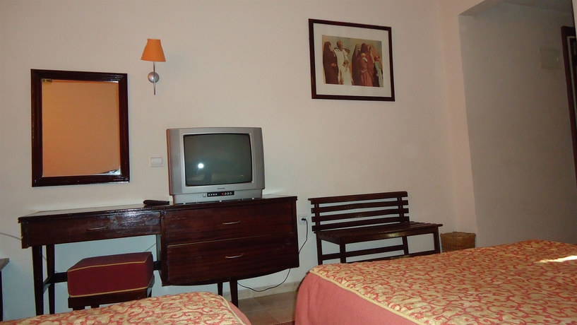 Imagen de la habitación del Hotel Le Zat. Foto 4