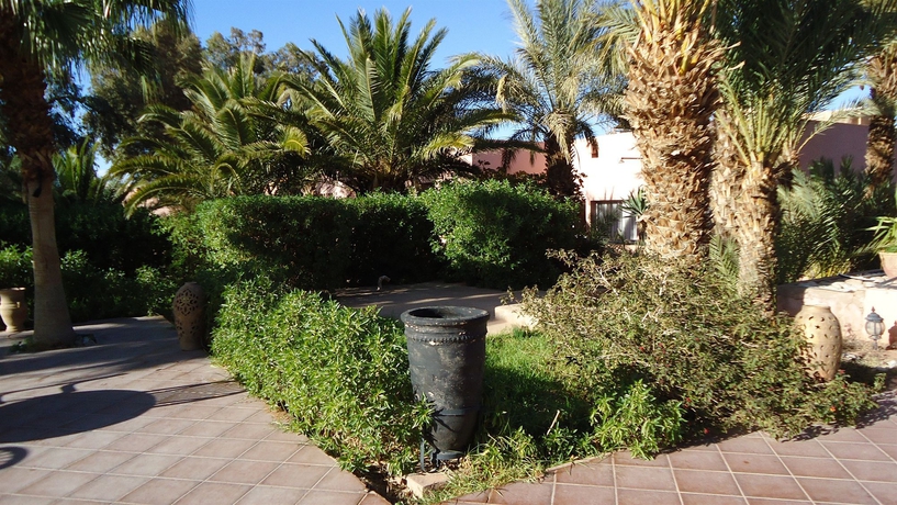 Imagen de los exteriores del Hotel Le Zat. Foto 6