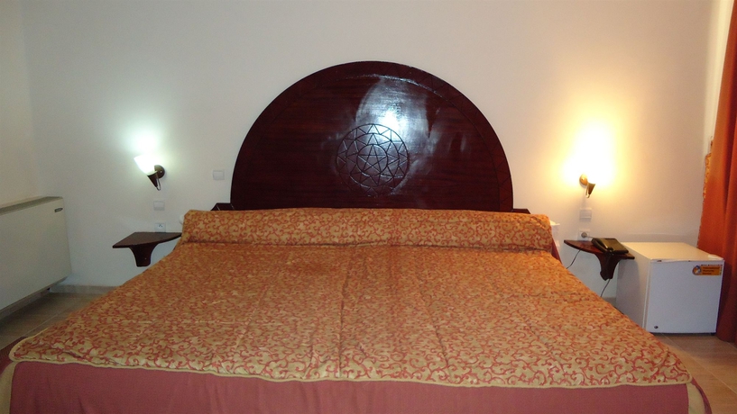 Imagen de la habitación del Hotel Le Zat. Foto 5