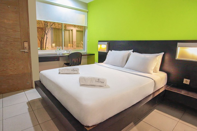 Imagen general del Hotel LeGreen Suite Pejompongan. Foto 1