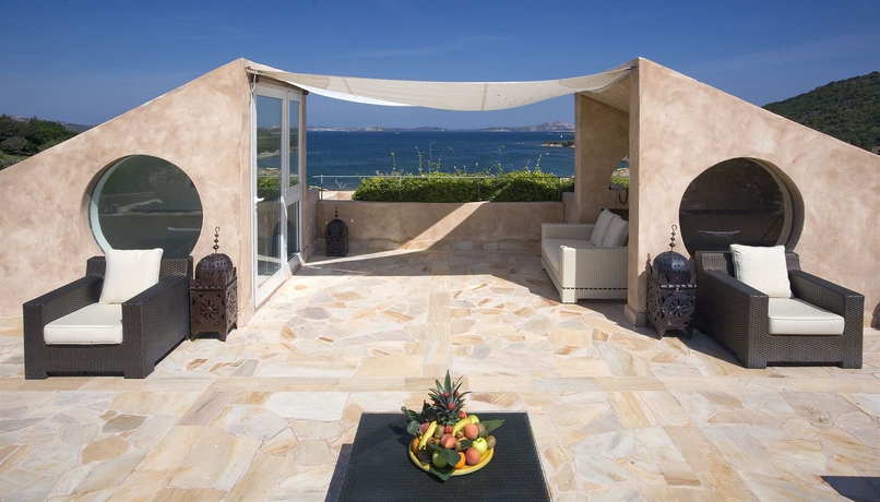 Imagen general del Hotel L'ea Bianca Luxury Resort. Foto 2